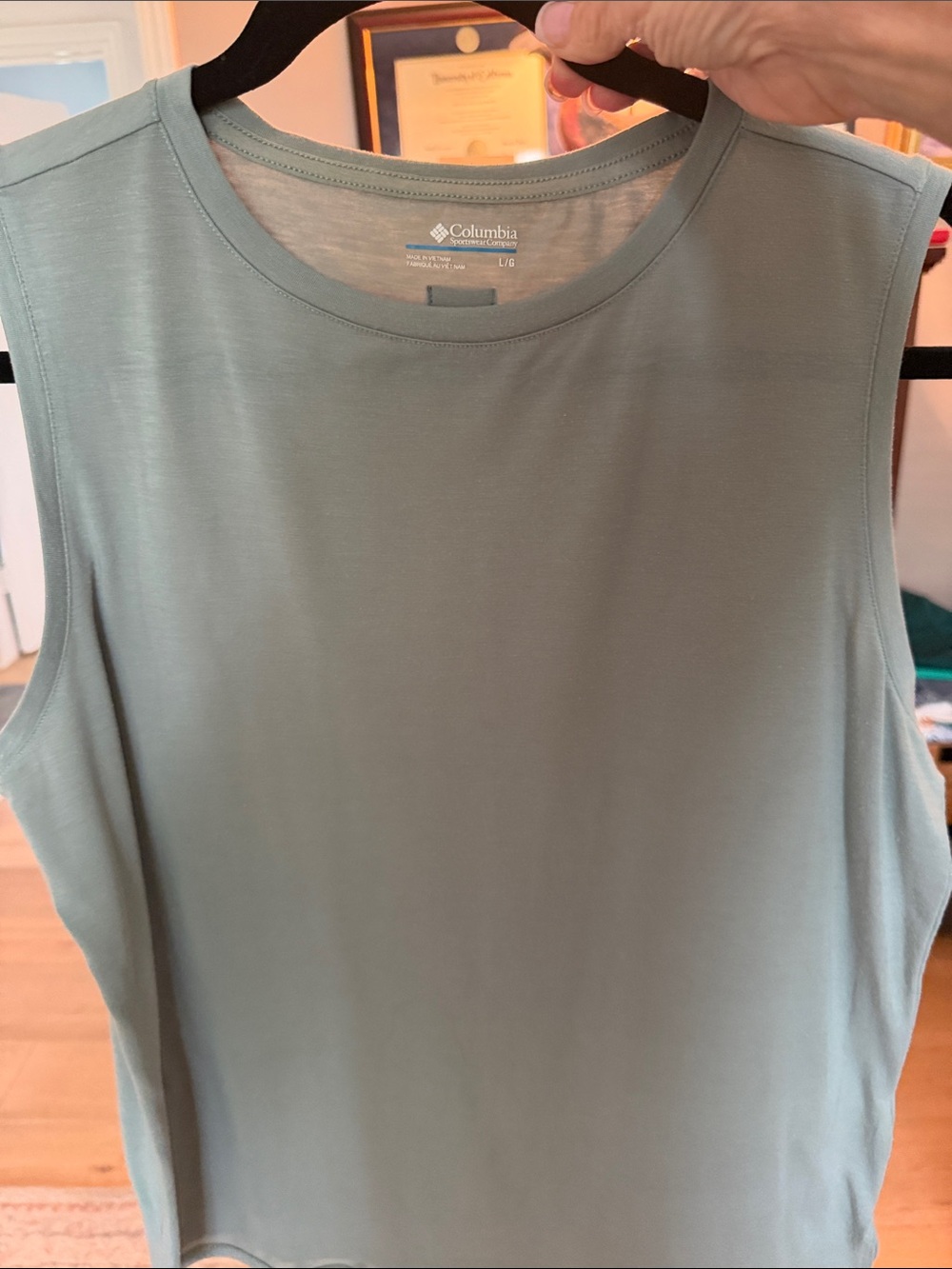 Columbia Sleeveless Crew Neck Tank - Sage